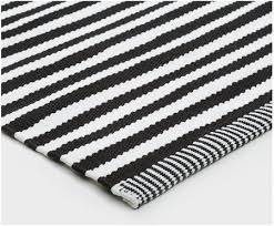 Klassische teppiche im poco online shop. In Outdoor Laufer Paris Schwarz Weiss Teppich Flur Teppich Paris