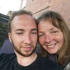 Julie Ashmore (@julie240967)