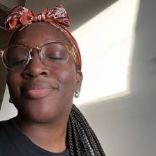 Nicole Eva (@Nicole__Eva)