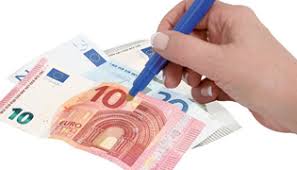 Contrôle automatique sous rayonnement uv. Detecteur De Faux Billet Tests Et Avis Des Meilleurs Modeles