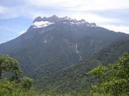 Puncak puncak di gunung kinabalu location : Mount Kinabalu Travel Guide At Wikivoyage