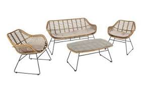 Les infos sur ce salon de jardin pas cher : Salon Eglantine Jardiland