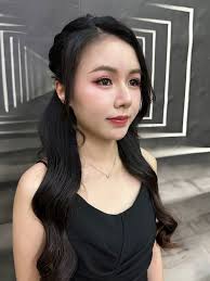 🫵🏻你还在为约不到满意的化妆师烦恼吗？ ✓ 新娘妆｜宴会妆｜毕业妆｜日常妆｜约会妆｜拍摄妆✓ 贴心一对一服务打造专属你的美