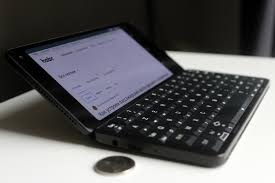 Tech with a nostalgic spin is in, and the planet computers gemini wants to bring the pda kicking and screaming into 2018. Impressions Of The Gemini Pda Pocket Dual Boot Combine Or Useless Toy Sudo Null It News