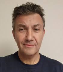 What are the qualities and values of Bancroft and Tretorn tennis racquets?