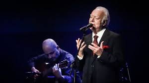 Do carmo, born in lisbon in 1939, said goodbye to the stage last year after a long career during which he took fado. L2tjwjebbblspm