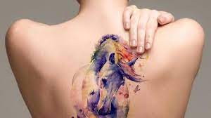 40 Tatouages Delicats Et A Couper Le Souffle Qui Celebrent La Femme 2021