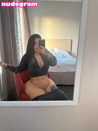 0penelope11  Badpenelope  vonmarye0 Nude Leaks OnlyFans Photo 9 -  Nudogram v2.1