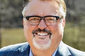 Brent Danielson's Instagram, Twitter & Facebook