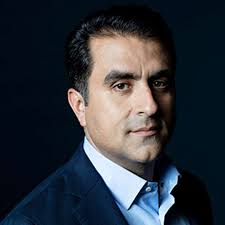 Pedro A. Guerrero: The Latino Tapestry of Raíces