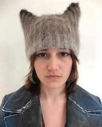 Charlotte Knowles 22