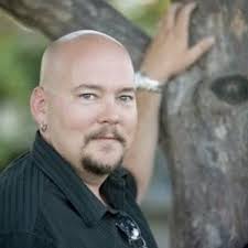 Daniel Warn Email & Phone Number