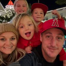 Class of 1998 Homecoming Court and BMOC. Queen Erika Jimenez, Monika  Garcia, Rosa Chairez, Jakehima Mercier, and Janette Valencia. BMOC Damian  Iniguez, Ricky Rodriguez, Alberto Barba, Patrick Meredith, and Adan Mancilla