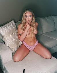 Blueiiblondie Nude Leaked Onlyfans Photo 8 Free Online | CelebExposed