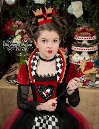 Queen Of Hearts Costume You May Get Weary Of Her Shouting Off With His Head At Her Little Brother But Y Queen Of Hearts Costume Heart Costume Queen Of Hearts