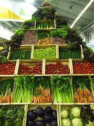 La Grande Pyramide De Legumes Du Sia 2013 Paris Cote Jardin Presentation De Legumes Magasin Fruits Et Legumes Magasin De Fruits