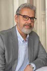 Peter Dodd's Instagram, Twitter & Facebook