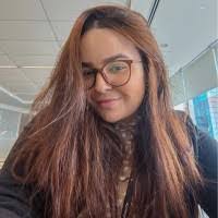 Davina Schmidt's Instagram, Twitter & Facebook