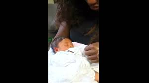 Former world number one serena williams said she almost died giving birth to daughter alexis. So Heisst Die Tochter Von Serena Williams Sport Vol At Vol At