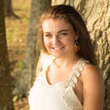 Carly Padgett's Instagram, Twitter & Facebook