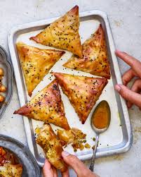 Enjoy them with sides like rice or dipping. Samosas Indian Feast Avant Garde Vegan