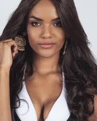 💄: Valeria Romero 💇: @hksalon 📸: Daniel Astorga @dhaast 👙:  @BeckysSwimwear Accesorios: William Rodriguez