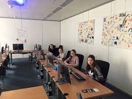 While opening a bank account degussa bank ag has to perform kyc procedure and comply with aml requirements. Girls Day 2019 Bei Der Degussa Bank Worksitenews