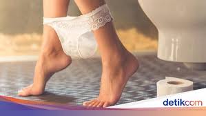 Sebagai contoh, kekurangan tidur disebabkan oleh kencing yang kerap pada waktu malam akan menyebabkan tekanan. 5 Penyebab Beser Pada Wanita Dan Cara Mengatasinya