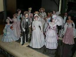 See more ideas about homco, house interior, interior. Lot Of 22 Home Interiors Figurines Men Ladies Homco Figurines On Popscreen