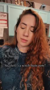 Lola Authors Who Voted Red