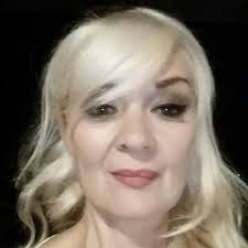 Mari Nelson (@mariknelson)