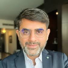 Some final cleaning to make it shine!