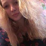 Agata Antoniuk's Instagram, Twitter & Facebook