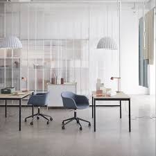 Muuto under the bell taklampeø 55 cm hvitmelerad. Pendant Light Acoustique Under The Bell White O55cm H31cm Muuto Nedgis Lighting