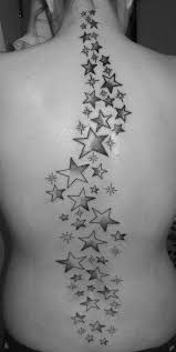 Rihanna added the final piece to her hand tattoo in october 2013, incorporating both the maori tribal design near her thumb and the chevron lines. 62 Nice Star Tattoos On Back