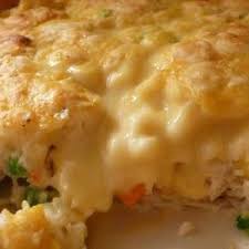 Bisquick Chicken Pot Pie 9x13 Pan Chicken Pot Pie Using Bisquik Everyone Loves This Recipe With Sour Cream Addedj Chicken And Biscuits Biscuit Bake Chicken Biscuit Casserole