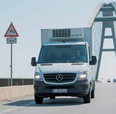 The volkswagen transporter, based on the volkswagen group's t platform, now in its sixth generation, refers to a series of vans produced for over 70 years and marketed worldwide. Schwere Transporter Kleinlaster 3 5 Bis 7 49 T Verkehrsrundschau De