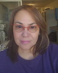 hairstyle for women over 50 with wash and wear style