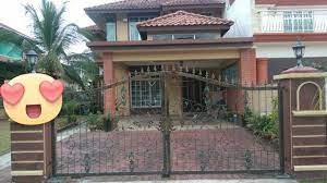 Ingin membeli rumah di sekitar kawasan johor bahru? Rumah Semi D Di Johor Bahru Untuk Dijual Miss Mirror