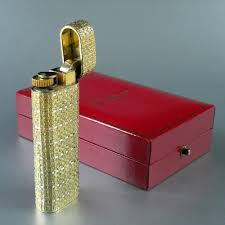 Cartier Lighter 18k Gold Weave Decoration Sold Encendedor Encendedores Ropa