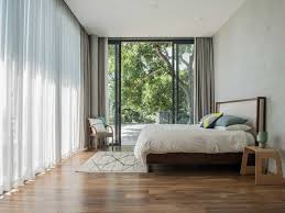 Cara mendekorasi kamar tidur sempit terlihat lebih luas. Desain Kamar Tidur Jepang