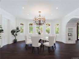 Dining room with blue wallpaper. 80 Traditional Dining Room Ideas Photos Home Stratosphere