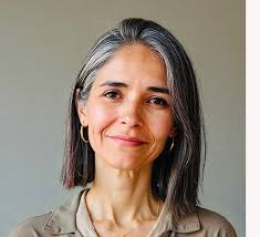 Boltz Middle School welcomes Monica Ramos Carlson as a Dean of Students.  Monica was born in Phoenix, Arizona and raised in northern Nevada, where  she became the first person in her family