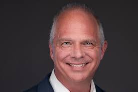 Andy Sosa's Instagram, Twitter & Facebook