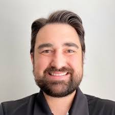 Sam Shook's Instagram, Twitter & Facebook