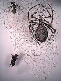 Pin By Victoria Pearman On Art Wire Sculpture Wire Art Chicken Wire Art