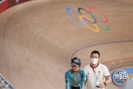 李慧詩 ，bbs ，mh （英語： lee wai sze, sarah ，1987年5月12日 － ），出生於香港，籍貫 潮州，基督新教徒 ，香港女子單車 運動員，有「牛下女車神」之稱 ，於2012年夏季奧林匹克運動會自由車女子競輪賽中贏得銅牌，為香港歷史上第三面於奧運會中贏得的獎牌，亦是繼李麗珊後第二位出生於香港而在. Po60e3xrxwyokm