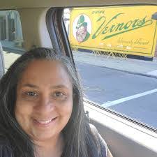 Kellee Robinson's Instagram, Twitter & Facebook