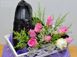 Cara membuat hantaran baju tidur bentuk kipas ini simple banget untuk cara membuat nya gaess. Alas Dulang Hantaran Inspires By Fieyza Hantaran Creative Touch