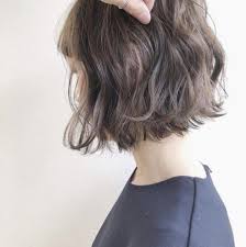 ボブ 髪の量が多い人におすすめヘアスタイル 髪型 lala magazine ララマガジン きりっぱなし ボブ パーマ ワンレン ボブ パーマ ボブパーマ